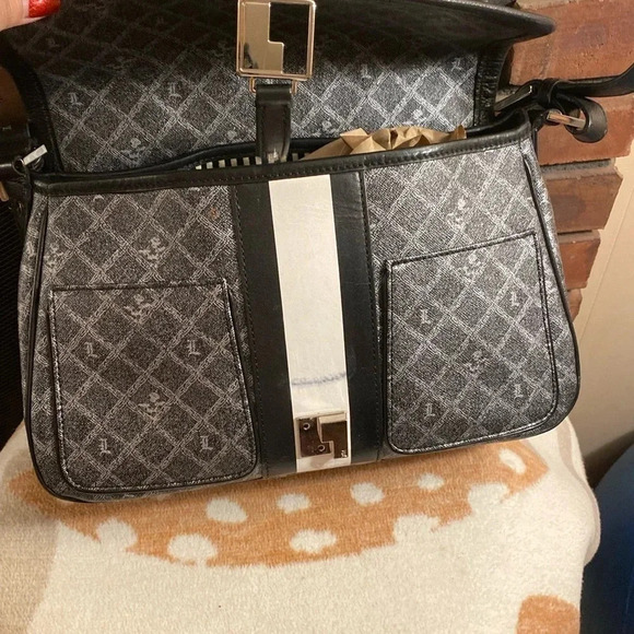 L.A.M.B. By Gwen Stefani Shoulder Bag - Picture 11 of 15